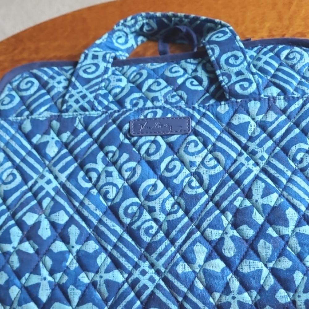 Vera Bradley Blue Quilted Organizer